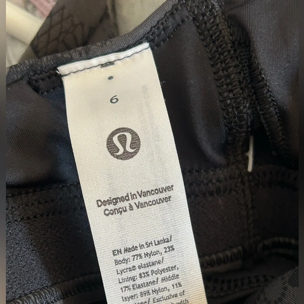 Wunder Train Strappy Racer Bra - Hidden Heritage Lace Black sz 6 - Picture 10 of 10